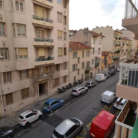 4 Personnes Quartier Riquier 公寓