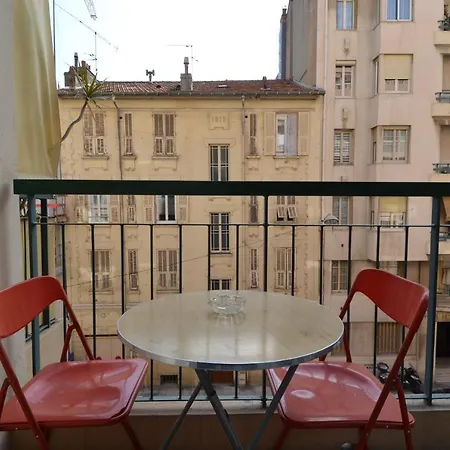 Apartment 4 Personnes Quartier Riquier Nice
